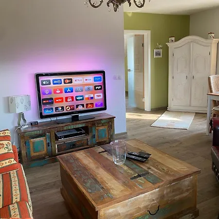 Paradies In Der Vulkaneifel - Panorama-blick Und Wintergarten Für Jedes Wetter Apartment