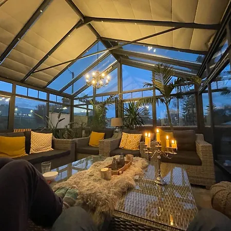 Paradies In Der Vulkaneifel Mit Panorama-blick Appartement Burgbrohl