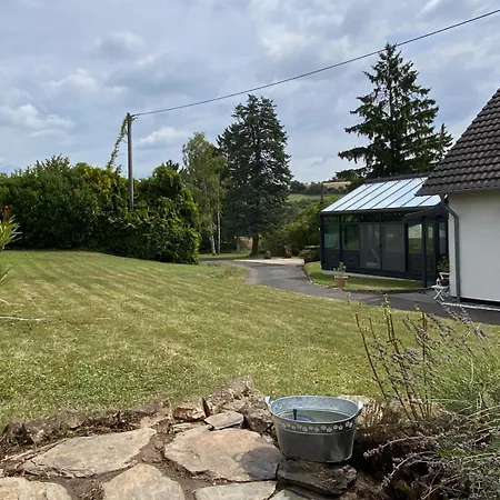 Paradies In Der Vulkaneifel Mit Panorama-blick Appartement