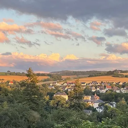 Paradies In Der Vulkaneifel Mit Panorama-blick * Burgbrohl