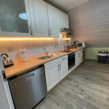 アパート Paradies In Der Vulkaneifel Mit Panorama-blick *